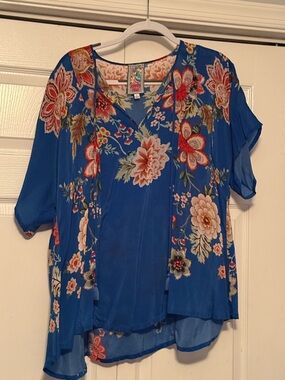 Johnny Was Royal Blue Floral V-Neck Layered Top